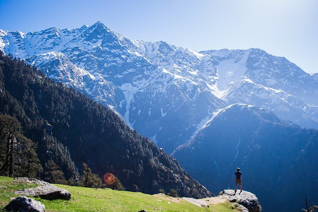 1080px-McLeod_Ganj_Dharamkot_Dharmsala_Himachal_Pradesh_India_April_2014