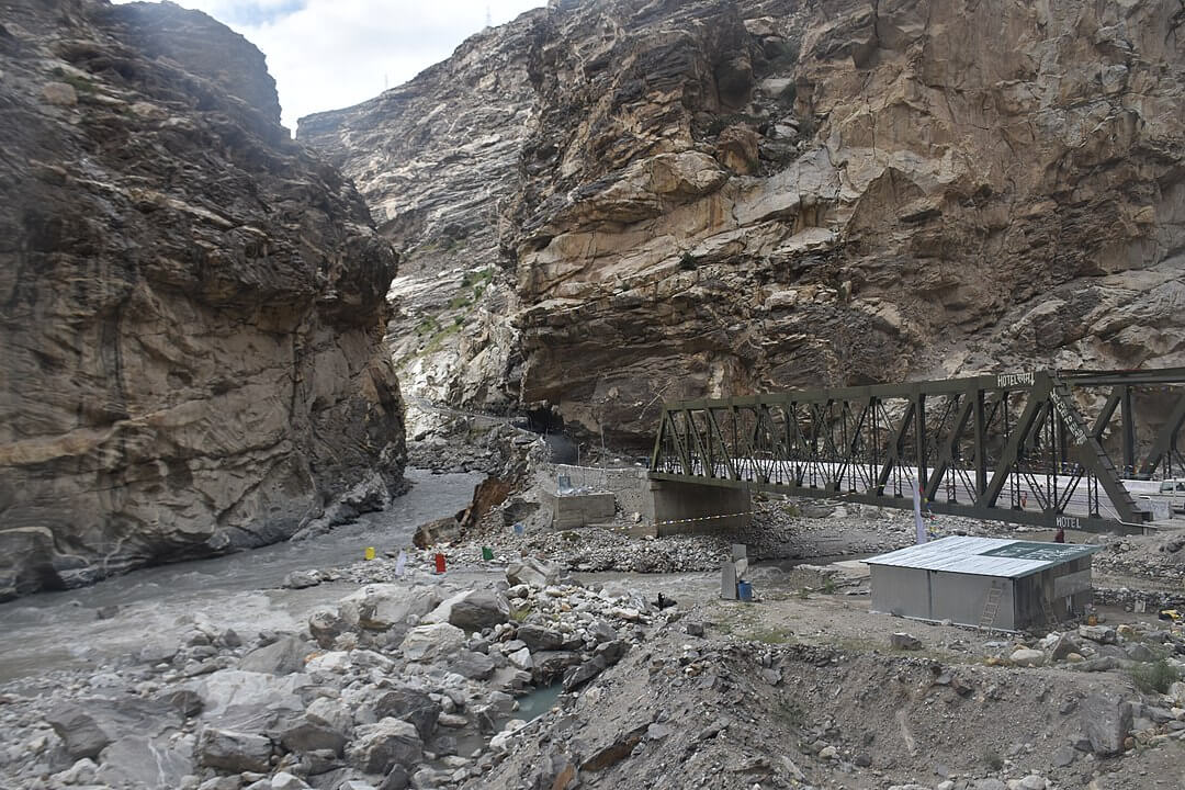 1080px-Confluence_Spiti_Satluj_Jun18_D72_6744