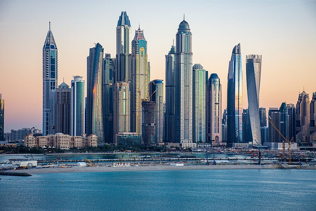 1080px-Dubai_Marina_Skyline