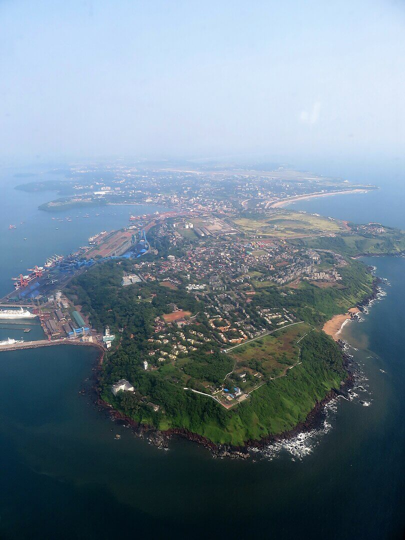 810px-Picture_of_GOA_taken_from_an_air_craft’s_window