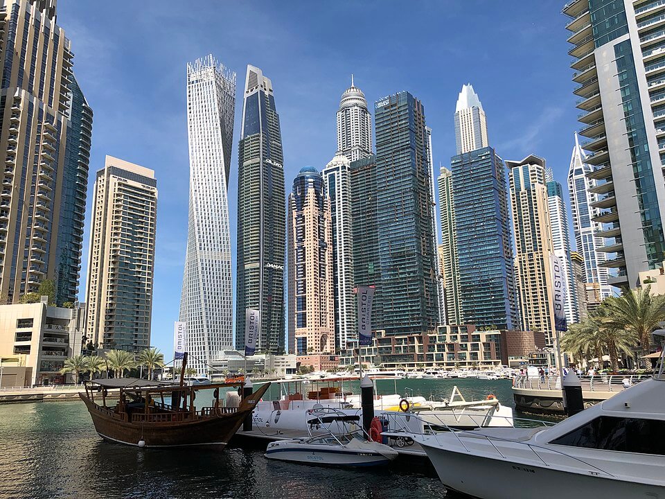 960px-Dubai_Marina_04